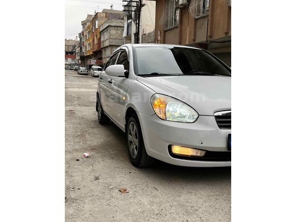 Sahibinden Hyundai Accent Era 1.5 CRDi-VGT Team 2010 Model 