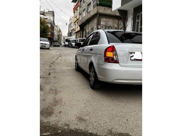 Sahibinden Hyundai Accent Era 1.5 CRDi-VGT Team 2010 Model 