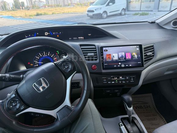 Sahibinden Honda Civic 1.6i VTEC ECO Elegance 2014 Model