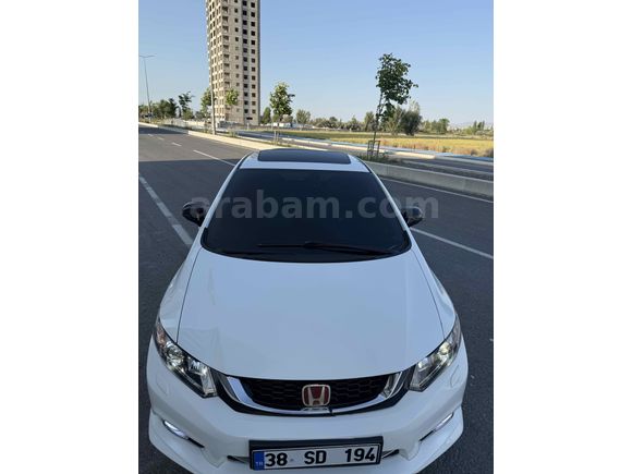 Sahibinden Honda Civic 1.6i VTEC ECO Elegance 2014 Model