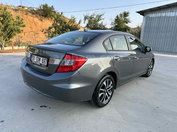 Sahibinden Honda Civic 1.6i VTEC ECO Elegance 2016 Model 