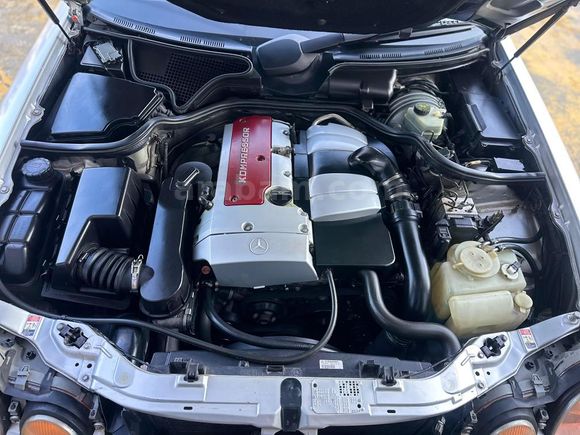  Mercedes - E 200 Kompressor Avantgarde 2001 Model E.2 Paket