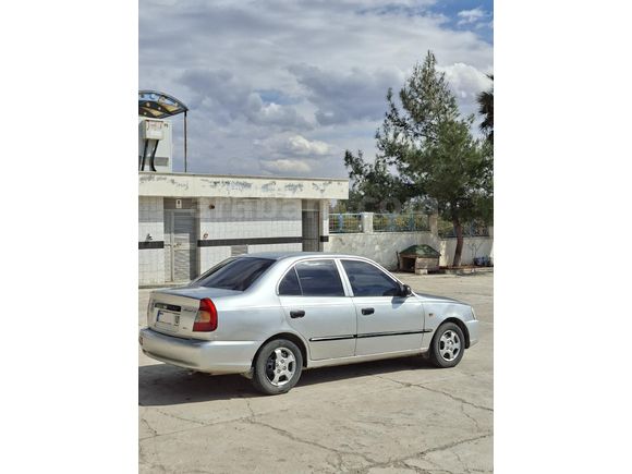 Sahibinden Hyundai Accent 1.3 LX 2000 Model