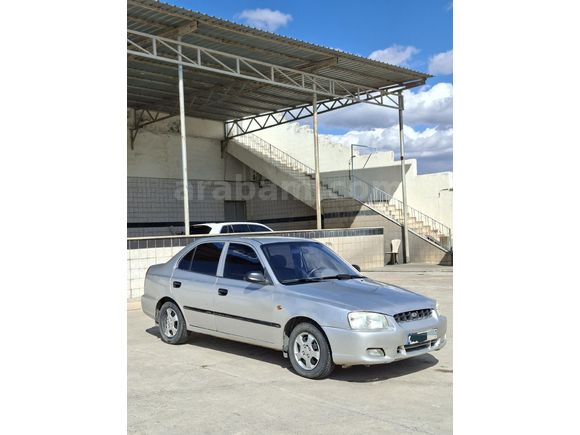 Sahibinden Hyundai Accent 1.3 LX 2000 Model