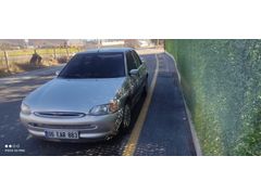 Sahibinden Ford Escort 1.6 CLX 1999 Model  195.000 km Gri (Gümüş)