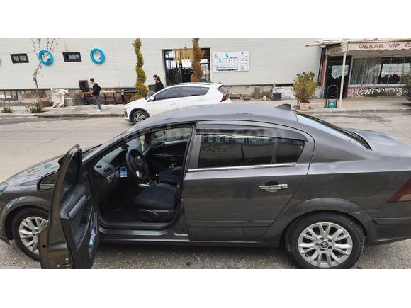 Sahibinden Opel Astra 1.3 CDTI Enjoy 2010 Model  223.000 km Gri