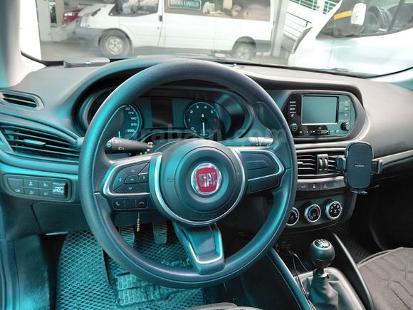 Sahibinden Fiat Egea 1.4 Fire Easy 2023 Model