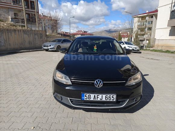 Sahibinden Volkswagen Jetta 1.2 TSi Trendline 2011 Model