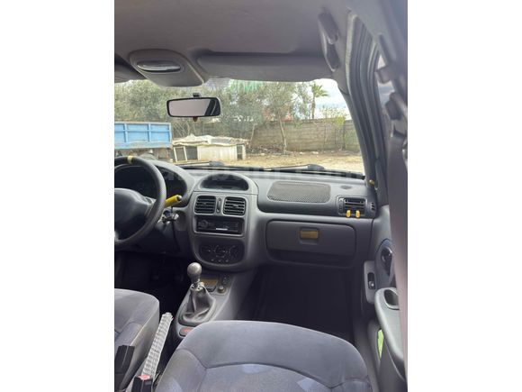 Sahibinden Renault Clio 1.6 RTE 2000 Model 