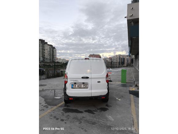 Sahibinden Ford Transit Courier 1.5 TDCi Trend 2021 Model