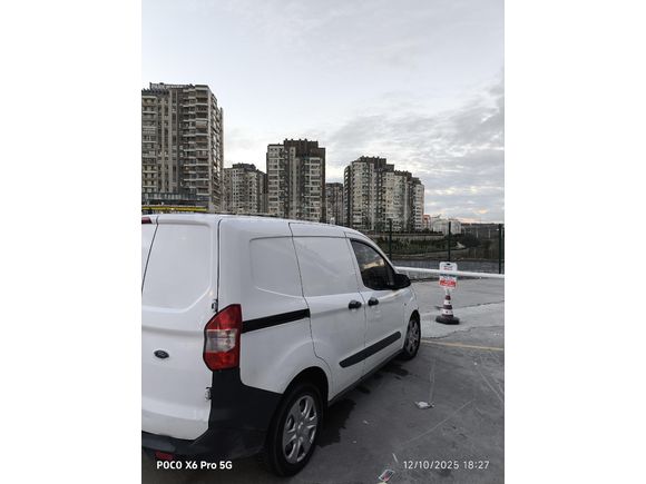 Sahibinden Ford Transit Courier 1.5 TDCi Trend 2021 Model