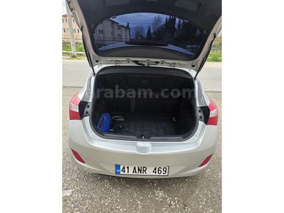 sahibinden i30 tek parça loka takas olur