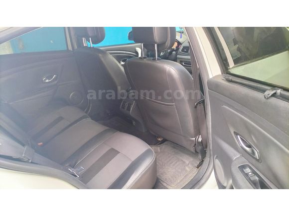 Sahibinden Renault Fluence 1.5 dCi Dynamique 2012 Model