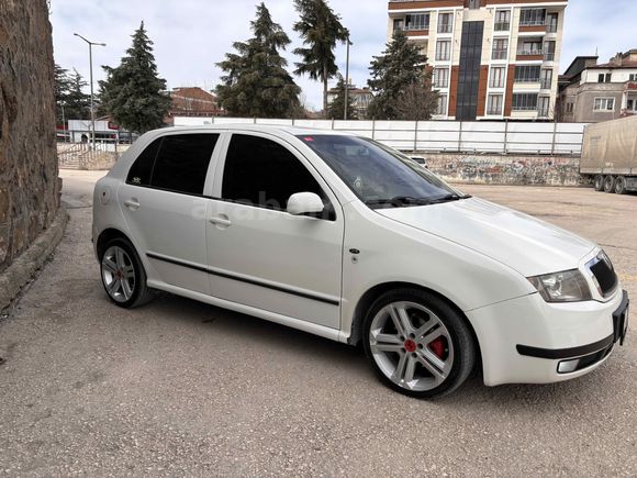 Sahibinden Skoda Fabia 1.4 Comfort 2001 Model 