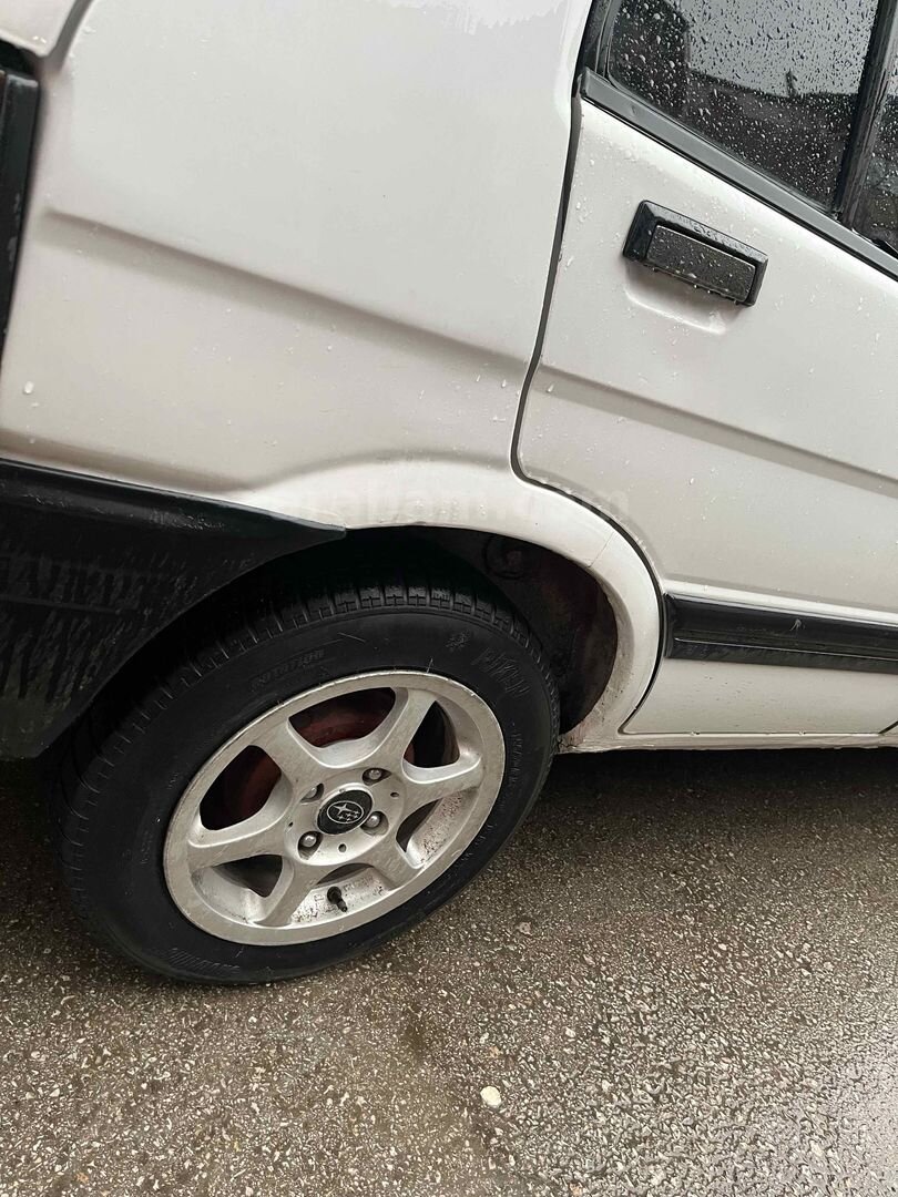 Sahibinden Subaru Justy 1.0 1991 Model Kocaeli 248.000 km Beyaz 4