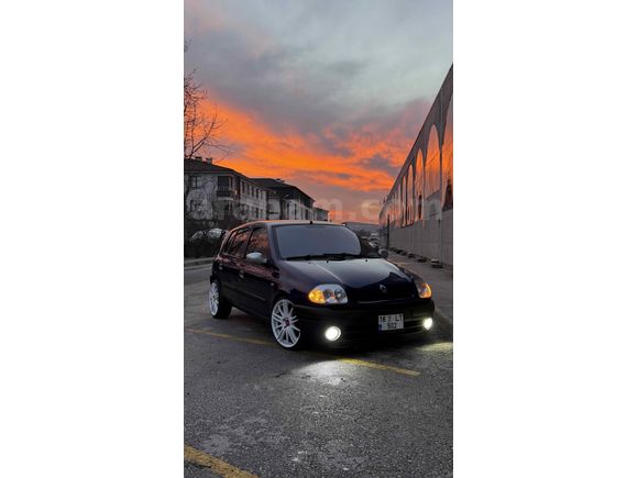 Sahibinden Renault Clio 1.6 RXT 2001 Model 