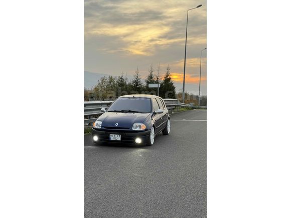 Sahibinden Renault Clio 1.6 RXT 2001 Model 