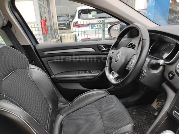 Sahibinden Renault Megane 1.5 Blue DCI Icon 2020 Model 