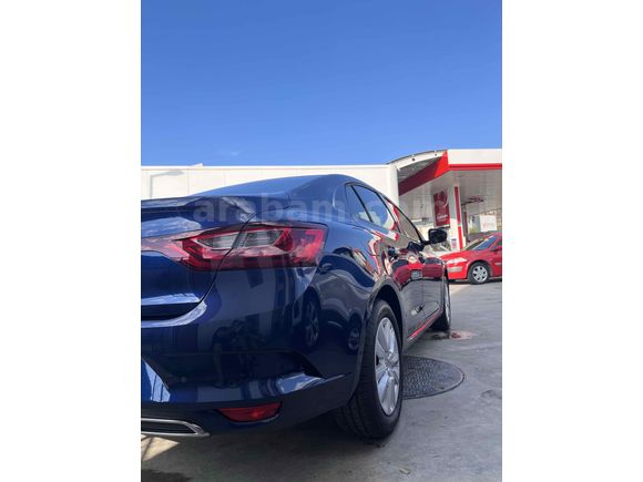 Sahibinden Renault Megane 1.3 TCe Touch 2025 Model 