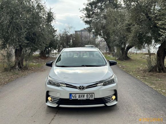 OTOMATİK TOYOTA COROLLA 1.4 D-4D ADVANCE 90 HP BEYAZ
