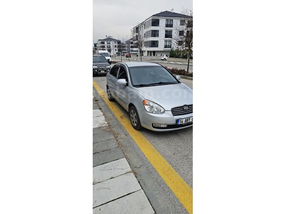 Sahibinden Hyundai Accent Era 1.4 Select 2006 Model  165.000 km Gri (Gümüş)
