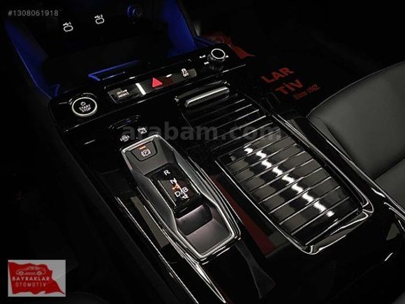 BAYRAKLAR'DAN 2025 AUDİ A6 E-TRON SPORTBACK/B&O/HEADUP/BAYİ/BYSZ