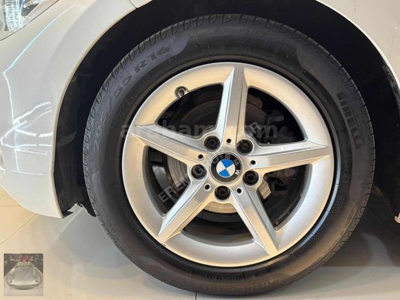 2015 BMW 1.16d JOY PLUS/GERİ GÖRÜŞ/SUNROOF/DEĞİŞENSİZ/IŞIK PKT