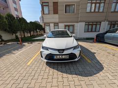 Sahibinden Toyota Corolla 1.8 Hybrid Dream 2019 Model