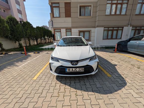 Sahibinden Toyota Corolla 1.8 Hybrid Dream 2019 Model