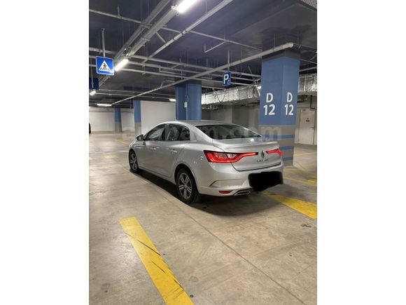 Sahibinden Renault Megane 1.3 TCe Touch 2024 Model 
