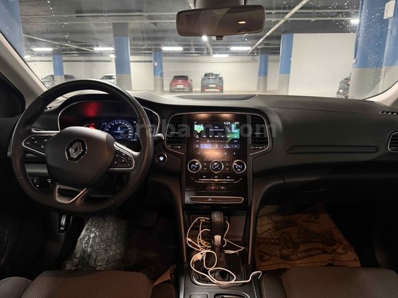 Sahibinden Renault Megane 1.3 TCe Touch 2024 Model 