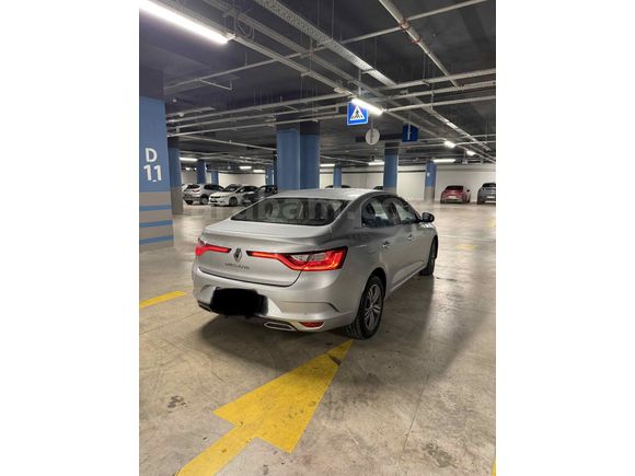 Sahibinden Renault Megane 1.3 TCe Touch 2024 Model 