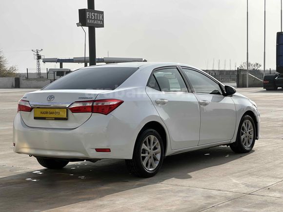 Sahibinden Toyota Corolla 1.4 D-4D Advance 2014 Model 