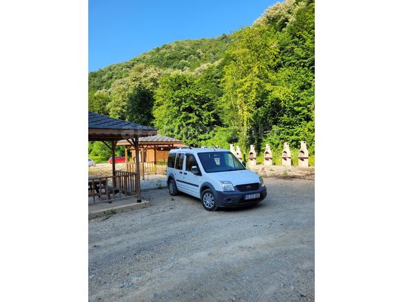 Sahibinden Ford Tourneo Connect 1.8 TDCI Trend 2011 Model