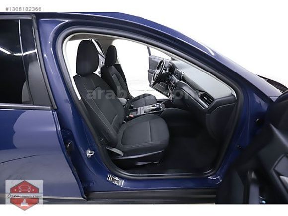 ÖZEN OTOMOTİV'DEN 2021 FORD FOCUS ÖZEL RENK %20 KDV Lİ