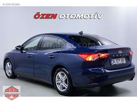 ÖZEN OTOMOTİV'DEN 2021 FORD FOCUS ÖZEL RENK %20 KDV Lİ