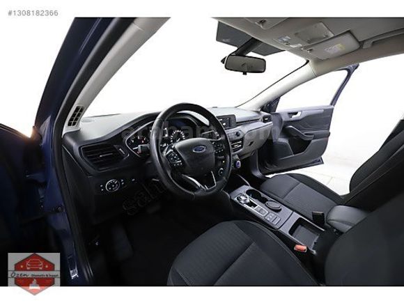 ÖZEN OTOMOTİV'DEN 2021 FORD FOCUS ÖZEL RENK %20 KDV Lİ