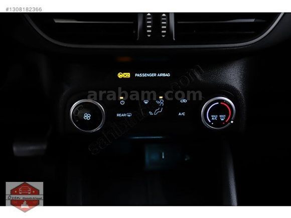 ÖZEN OTOMOTİV'DEN 2021 FORD FOCUS ÖZEL RENK %20 KDV Lİ