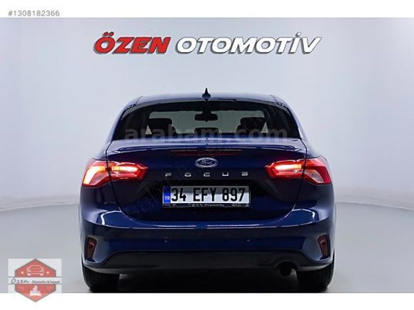 ÖZEN OTOMOTİV'DEN 2021 FORD FOCUS ÖZEL RENK %20 KDV Lİ