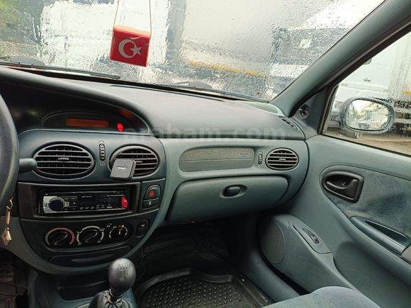Sahibinden Renault Megane 1.6 RTE 1999 Model