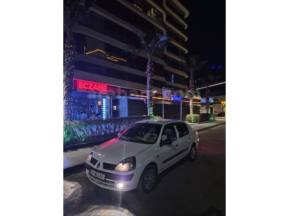 Sahibinden Renault Clio 1.5 dCi Expression 2002 Model  259.000 km Beyaz