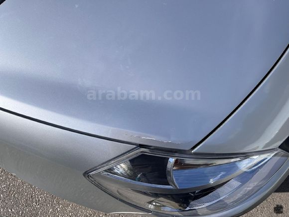 ACİL DÜŞÜK KM KADIN SAHİBİNDEN  Renault Clio 3  1.2 Extreme 2009 Model