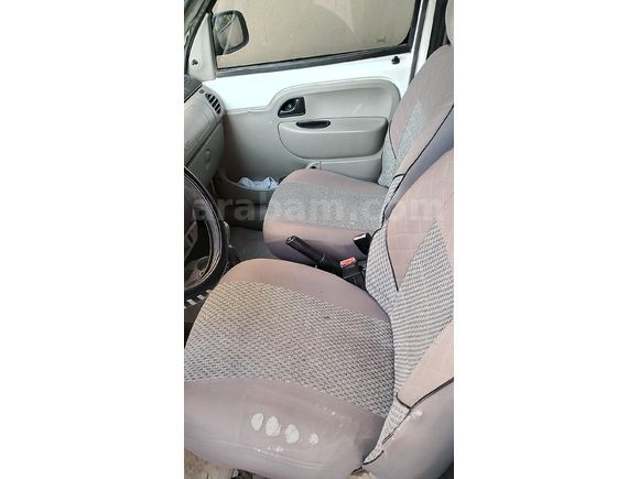 Sahibinden Renault Kangoo Multix 1.5 dCi Authentique 2004 Model  299.000 km Beyaz