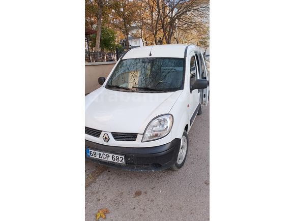 Sahibinden Renault Kangoo Multix 1.5 dCi Authentique 2004 Model  299.000 km Beyaz