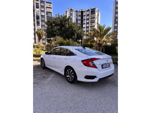 Sahibinden Honda Civic 1.6i VTEC Elegance 2016 Model Mersin