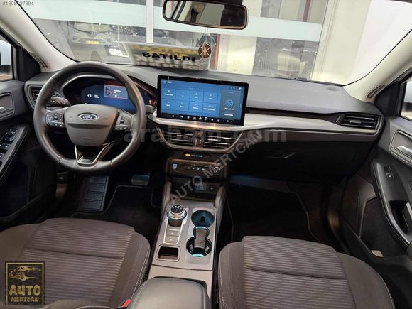 HATASIZ BOYASIZ 2025 ÇIKIŞLI 1.5 ECOBLUE TİTANİUM X KM 34 BİNDE