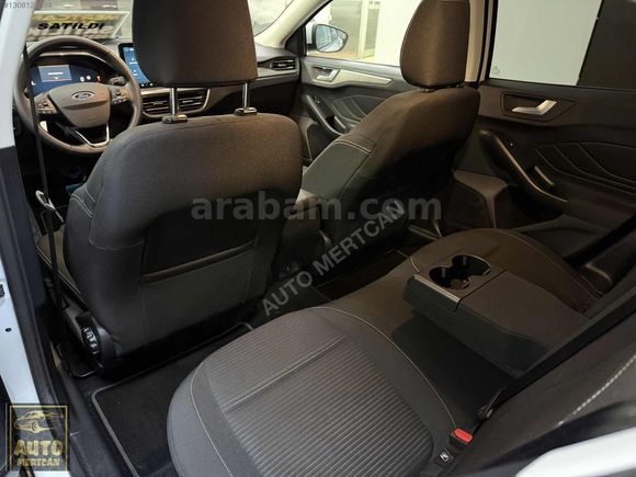 HATASIZ BOYASIZ 2025 ÇIKIŞLI 1.5 ECOBLUE TİTANİUM X KM 34 BİNDE