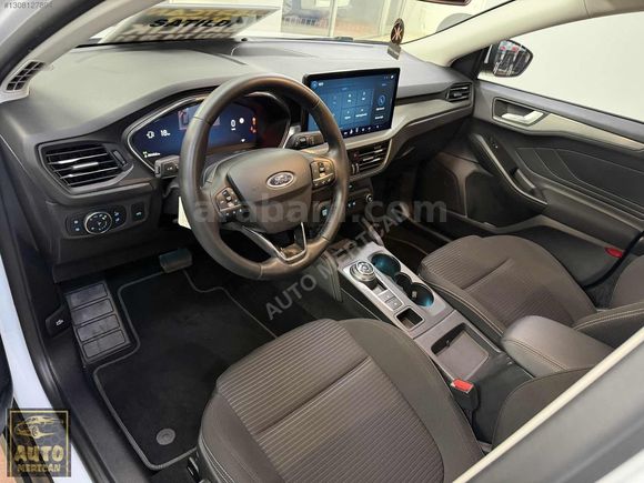 HATASIZ BOYASIZ 2025 ÇIKIŞLI 1.5 ECOBLUE TİTANİUM X KM 34 BİNDE
