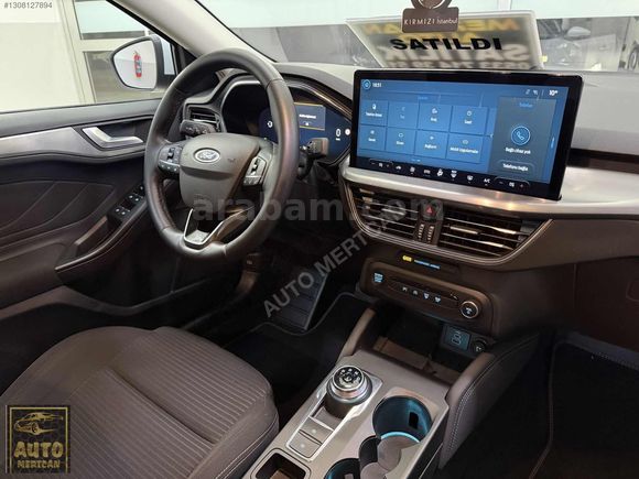 HATASIZ BOYASIZ 2025 ÇIKIŞLI 1.5 ECOBLUE TİTANİUM X KM 34 BİNDE