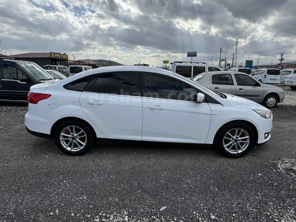 Galeriden Ford Focus 1.6 TDCi Trend X 2017 Model Gaziantep